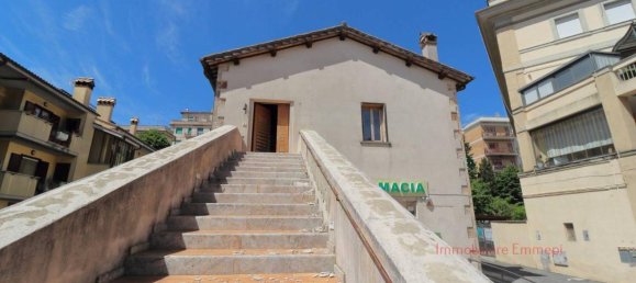 Apartamento de 3 divisões em Tolfa, Italy N.º 80733 3