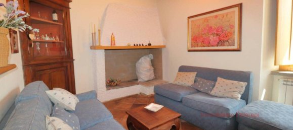 Apartamento de 3 divisões em Tolfa, Italy N.º 80733 8