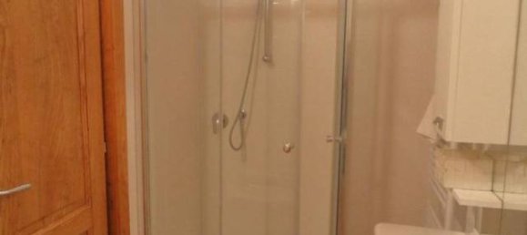 Apartamento de 3 divisões em Tolfa, Italy N.º 80733 16