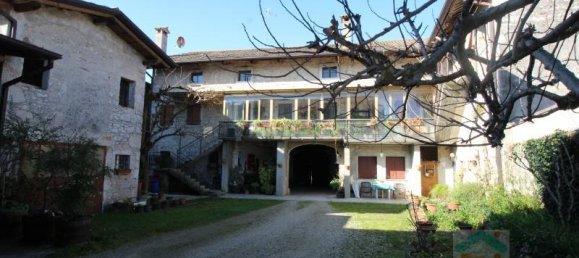 4 rooms Apartment in Udine, Italy No. 64029 15