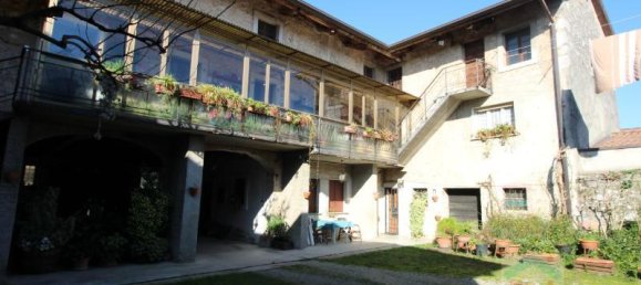 4 rooms Apartment in Udine, Italy No. 64029 16