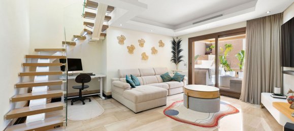 Ático de 4 dormitorios en Estepona, Spain No. 156056 20