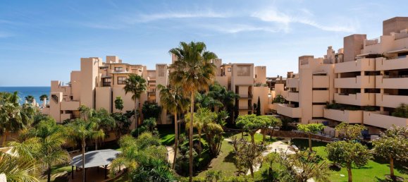 Ático de 4 dormitorios en Estepona, Spain No. 156056 16