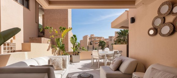 Ático de 4 dormitorios en Estepona, Spain No. 156056 2