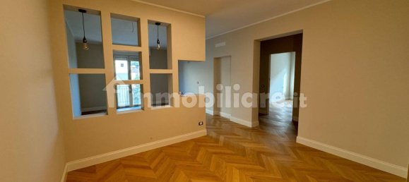 2 Schlafzimmer Wohnung in Sesto Fiorentino, Italy, Nr. 37164 2