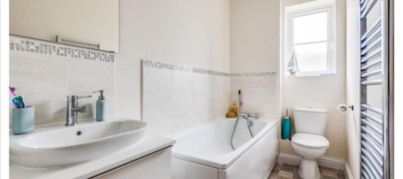 3 غرف نوم منزل في Witney, United Kingdom رقم 414 4