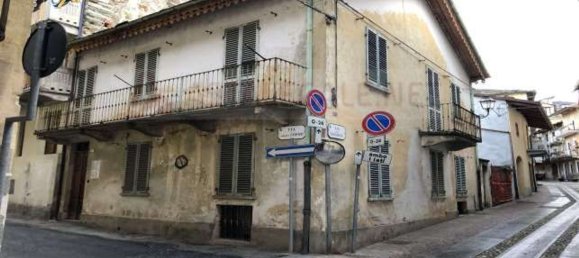 Apartamento de 8 dormitorios en Corio, Italy No. 345781 9