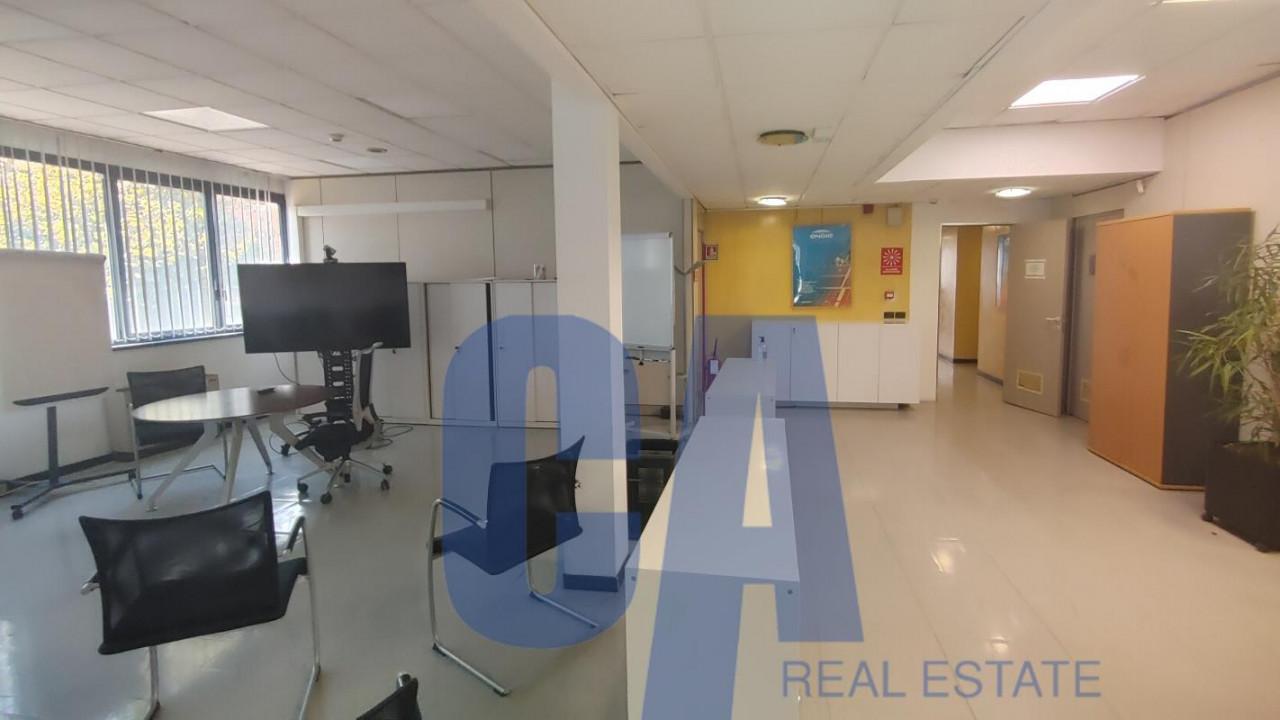 Edifício de 1 divisão em Cologno Monzese, Italy N.º 234035