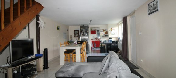 2 bedrooms House in Loir-et-Cher, France No. 85811 3