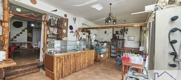 2 rooms Commercial property in Albano Laziale, Italy No. 302262 3