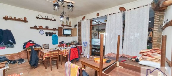 2 rooms Commercial property in Albano Laziale, Italy No. 302262 11