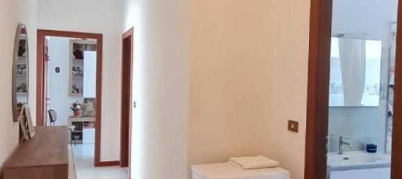 3-Zimmer Wohnung in Milan, Italy, Nr. 250723 5