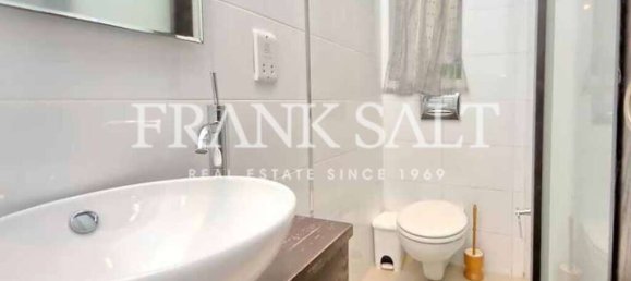 2 bedrooms Apartment in Saint Julian's, Malta No. 3937 6