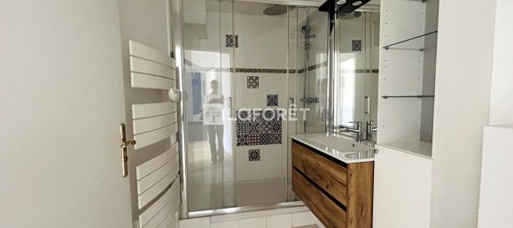 3 bedrooms Apartment in Nanterre, France No. 296583 6