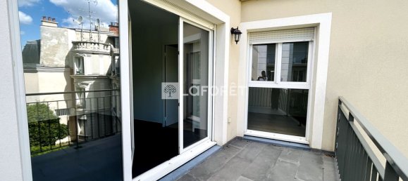 3 bedrooms Apartment in Nanterre, France No. 296583 10