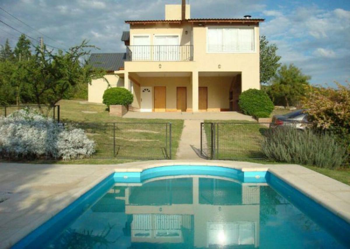 3 bedrooms House in Cordoba, Argentina No. 58586