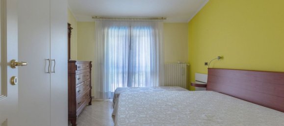 12 rooms Villa in Comacchio, Italy No. 33537 33