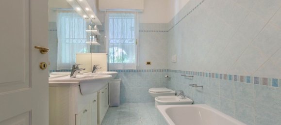 12 rooms Villa in Comacchio, Italy No. 33537 19