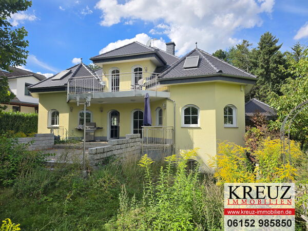 Вилла с 5 спальнями в Дармштадт-Дибург, Германия № 342033