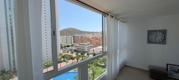 Apartamento de 2 dormitorios en Alicante, Spain No. 153665 2
