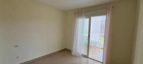 Apartamento de 2 dormitorios en Alicante, Spain No. 153665 10