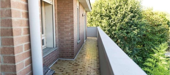 5 bedrooms Penthouse in Modena, Italy No. 260891 9