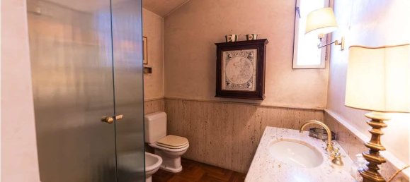 5 bedrooms Penthouse in Modena, Italy No. 260891 17