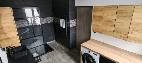 5 bedrooms House in Seclin, France No. 316087 2