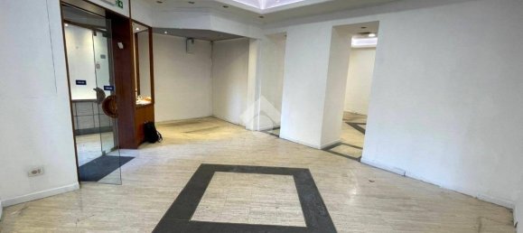 5 rooms Commercial property in Rome, Italy No. 50124 7