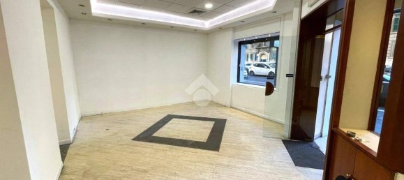5 rooms Commercial property in Rome, Italy No. 50124 5