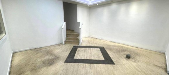 5 rooms Commercial property in Rome, Italy No. 50124 3