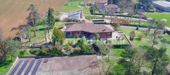 4 bedrooms Villa in Alessandria, Italy No. 59292 48