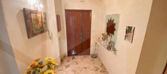 3 rooms Apartment in Molfetta, Italy No. 20755 3