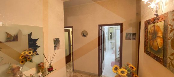 3 rooms Apartment in Molfetta, Italy No. 20755 5