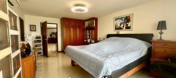 3 bedrooms Condo in Pattaya, Thailand No. 13197 10