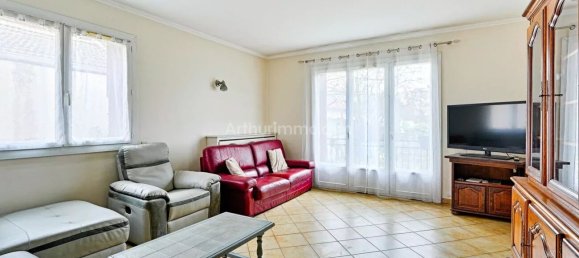 4 bedrooms House in Champigny-sur-Marne, France No. 129913 2