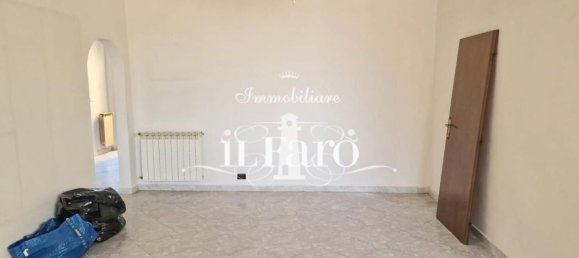 3 bedrooms Apartment in Campi Bisenzio, Italy No. 363868 11