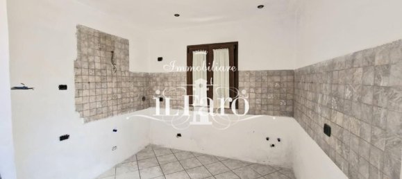 3 bedrooms Apartment in Campi Bisenzio, Italy No. 363868 14