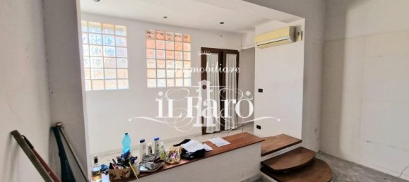 3 bedrooms Apartment in Campi Bisenzio, Italy No. 363868 7