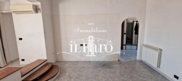 3 bedrooms Apartment in Campi Bisenzio, Italy No. 363868 9