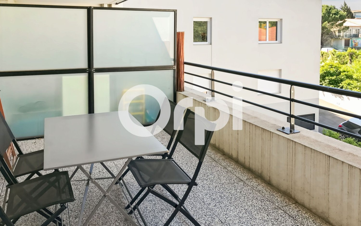 Apartamento de 2 habitaciónes en Montpellier, France No. 297828