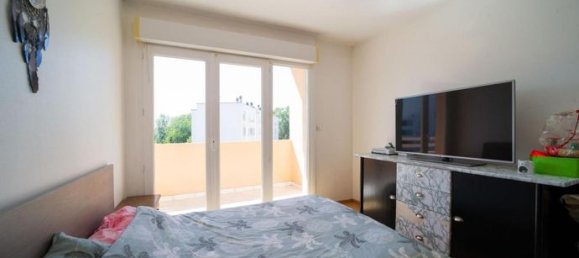 3 bedrooms Apartment in Saint-Quentin, France No. 308594 6