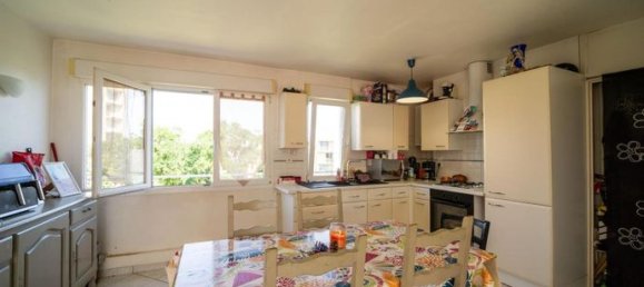 3 bedrooms Apartment in Saint-Quentin, France No. 308594 5