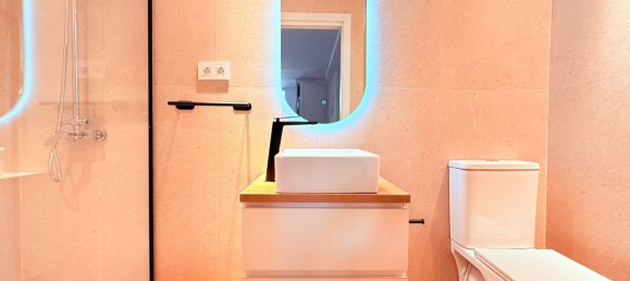 3 Schlafzimmer Doppelhaus in Madrid, Spain, Nr. 172926 6