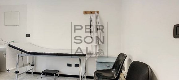 Escritório de 5 divisões em Mezzolombardo, Italy N.º 212437 9