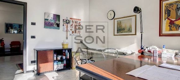 Escritório de 5 divisões em Mezzolombardo, Italy N.º 212437 5