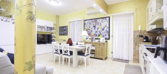 3 rooms Apartment in Ciampino, Italy No. 19634 3
