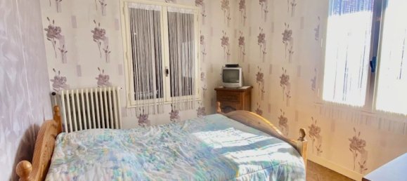 5-salle Maison à Attigny, France No. 68971 4