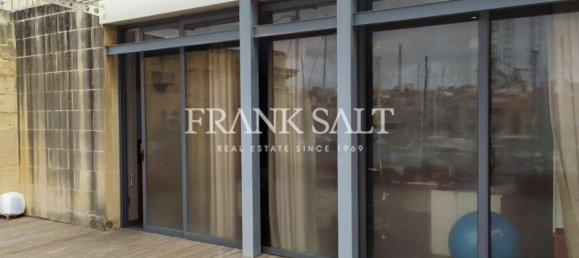 140m² Office in Birgu, Malta No. 13376 4