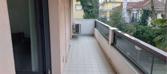 Apartamento de 2 habitaciónes en Rimini, Italy No. 18334 15